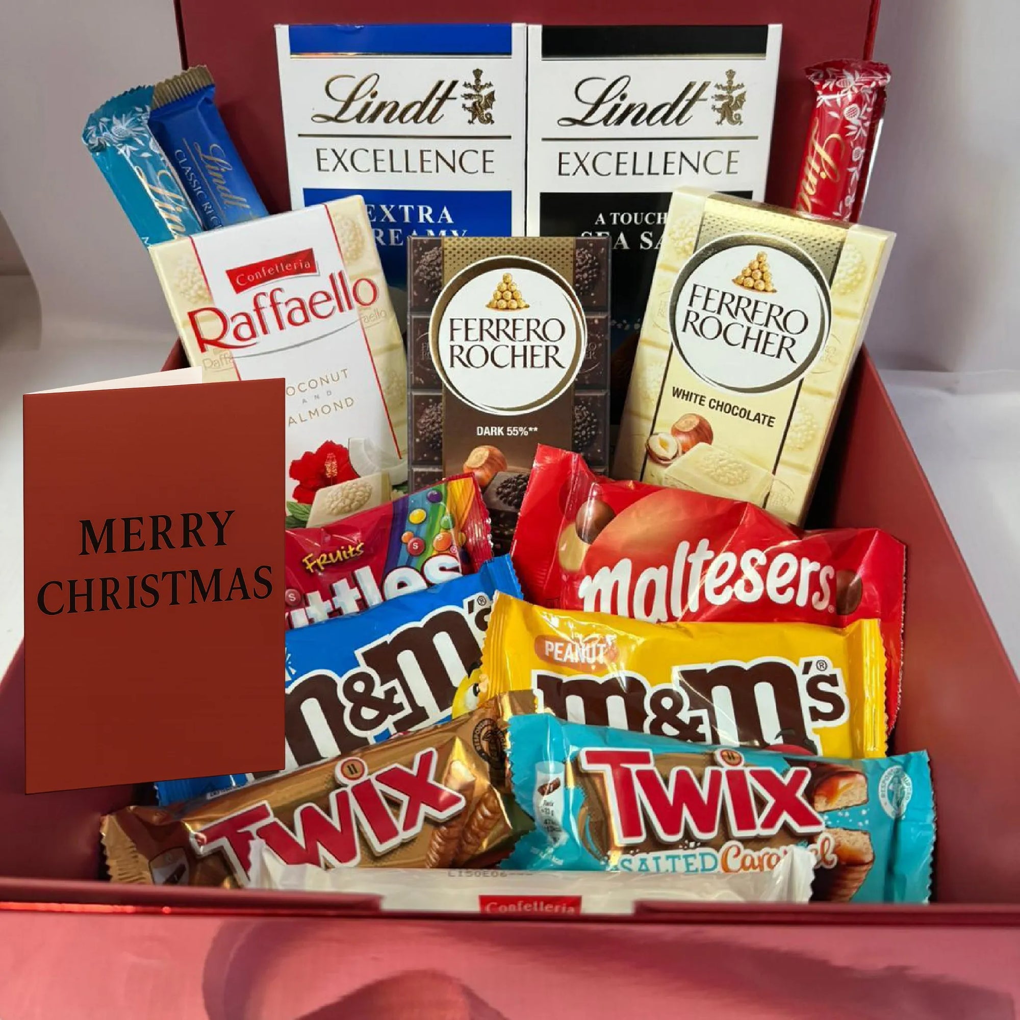 Personalised Lindt Chocolate Hamper – Deluxe Gift Box
