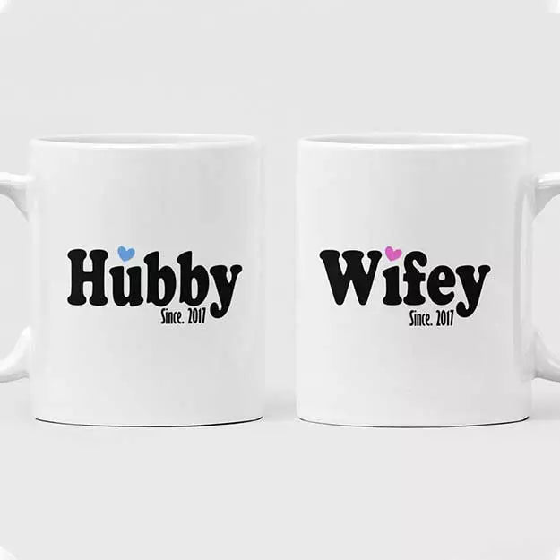 Personalised Wifey & Hubby mug set with custom names and romantic message
