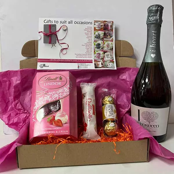 I Heart Prosecco and Chocolate Hamper with Personalised Message