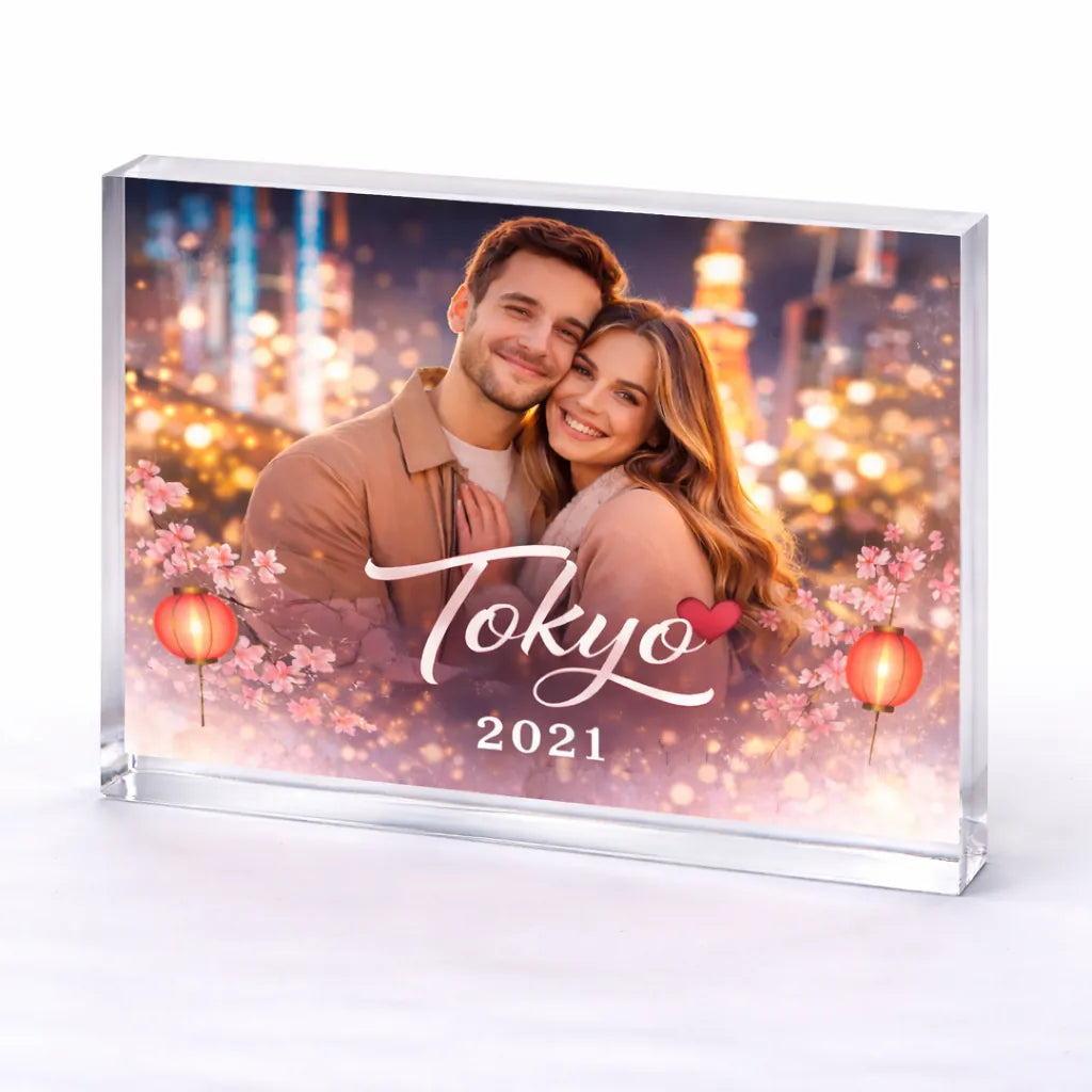 Custom travel memory crystal keepsake – personalised couple Valentine gift