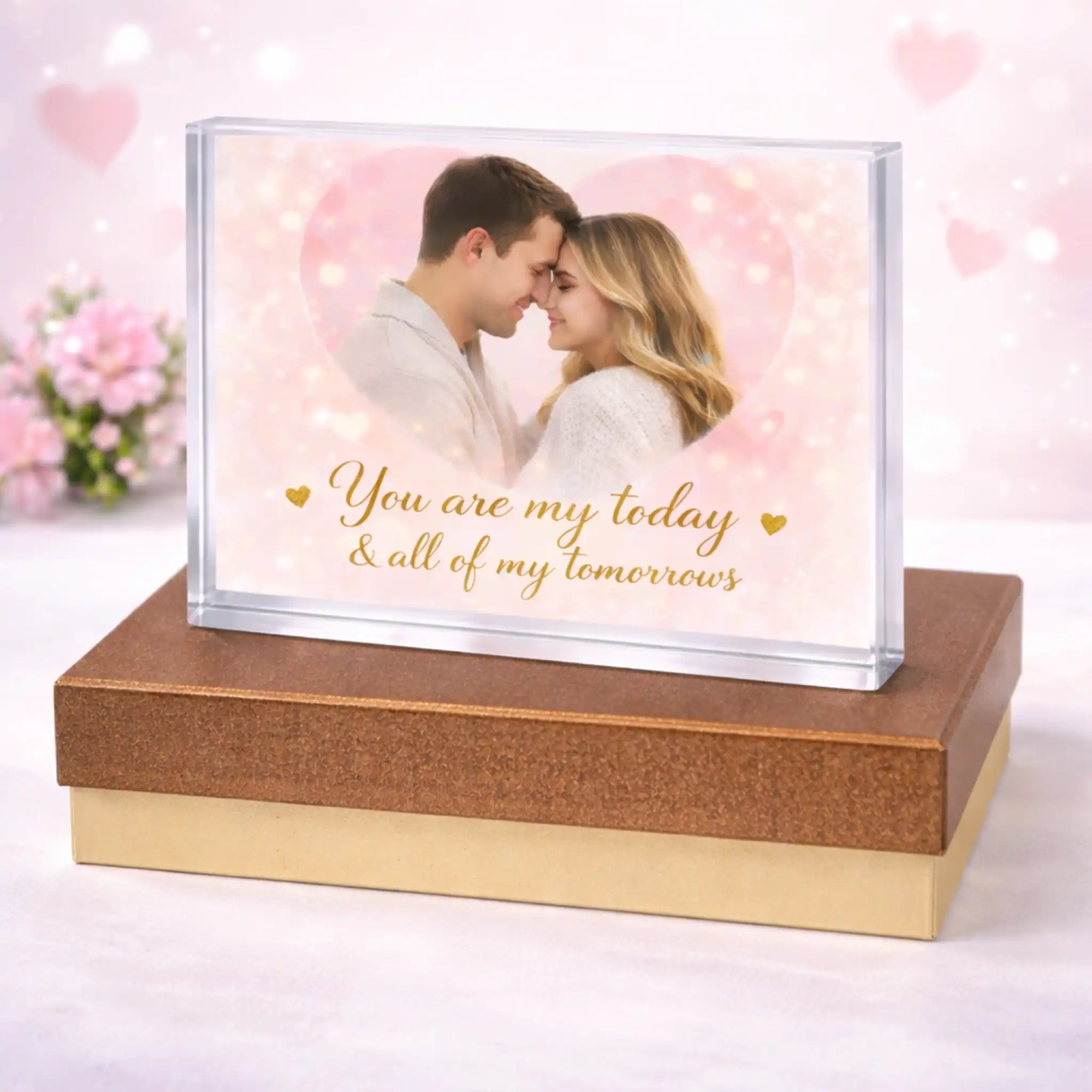 Custom name and date crystal plaque – personalised Valentine’s Day keepsake